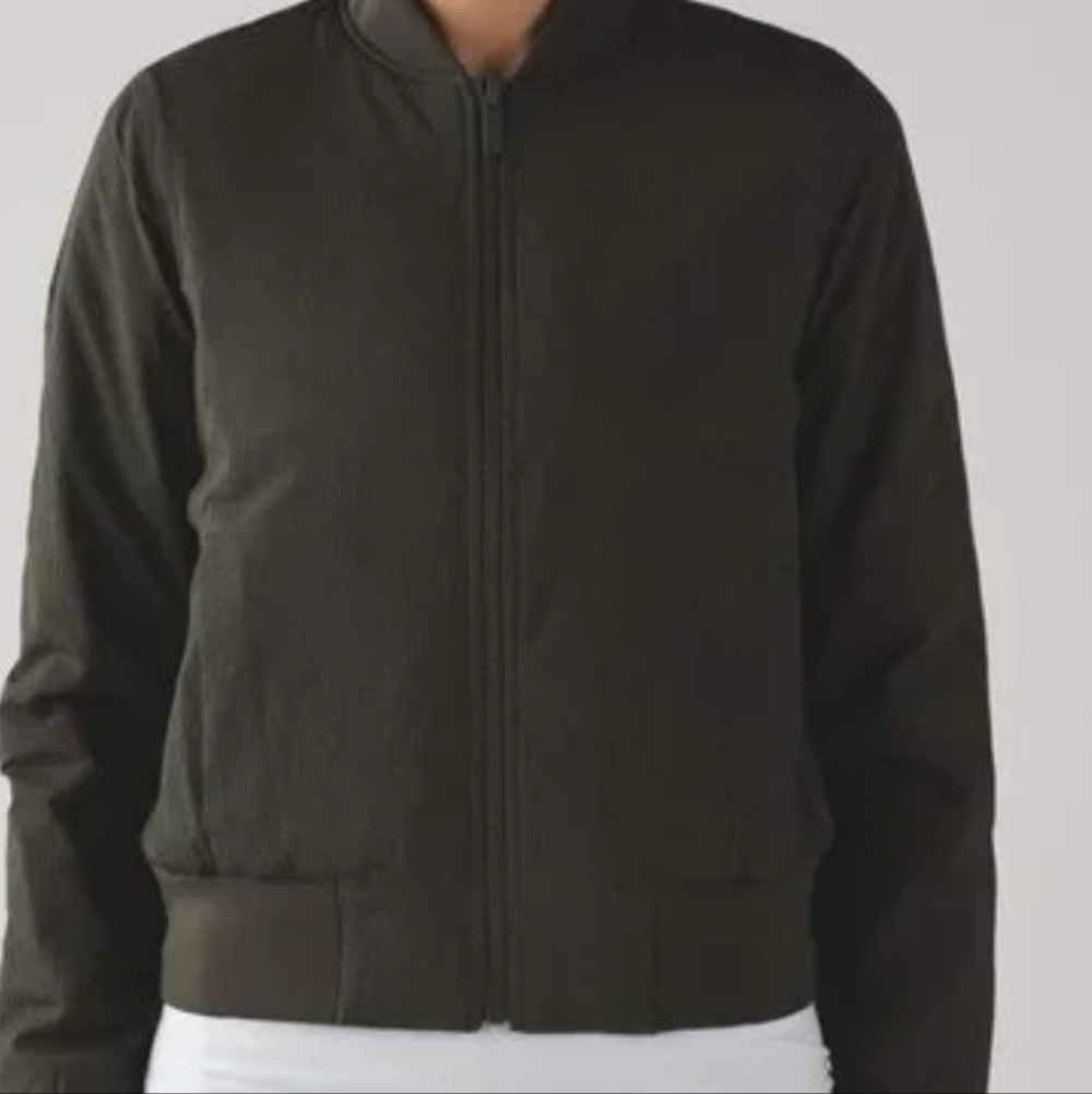 Uniqlo women's lightweight olive green bomber jacket - Picture 6 of 6